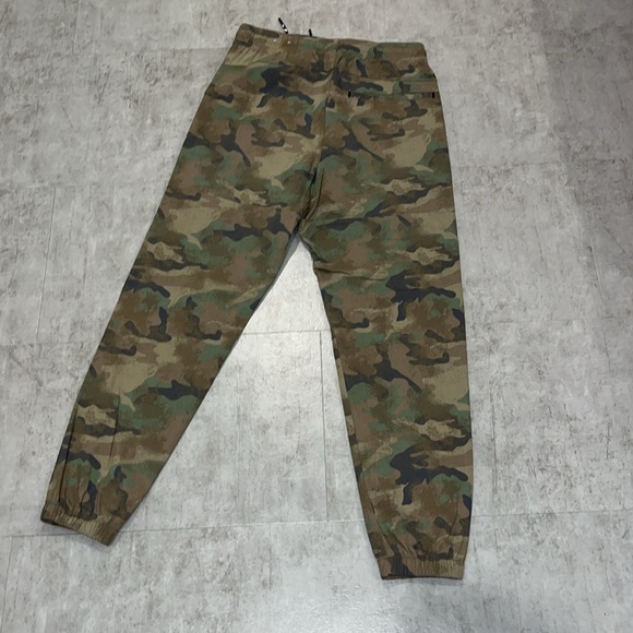 American eagle Camo Joggers Men’s Size Small - Picture 4 of 6